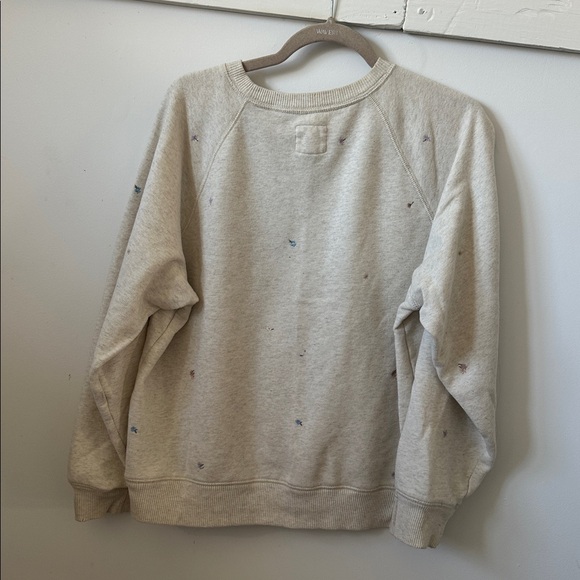 American Eagle Flowered Pullover - Picture 2 of 4